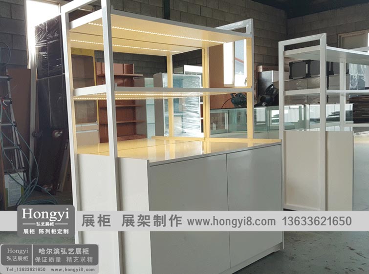 哈爾濱鐵木結(jié)合烤漆柜制作